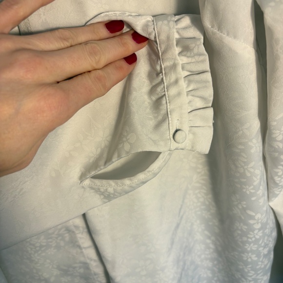 vintage styled blouse - Picture 3 of 4